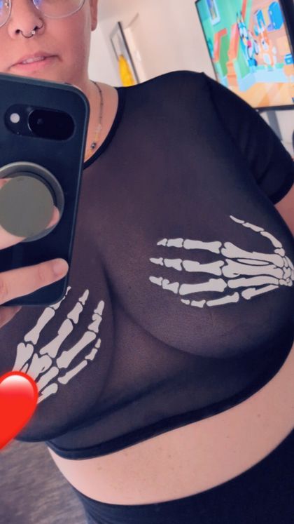 leialovegood OnlyFans picture