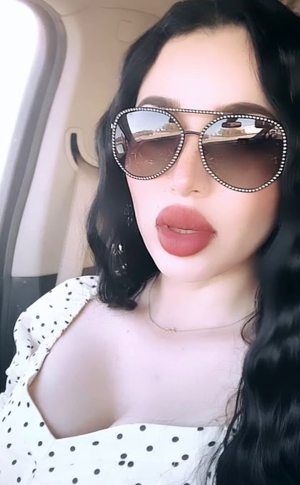 dullcebombon OnlyFans picture