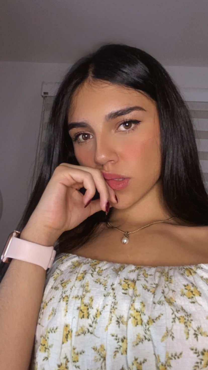 ale.sierraaa OnlyFans profile picture