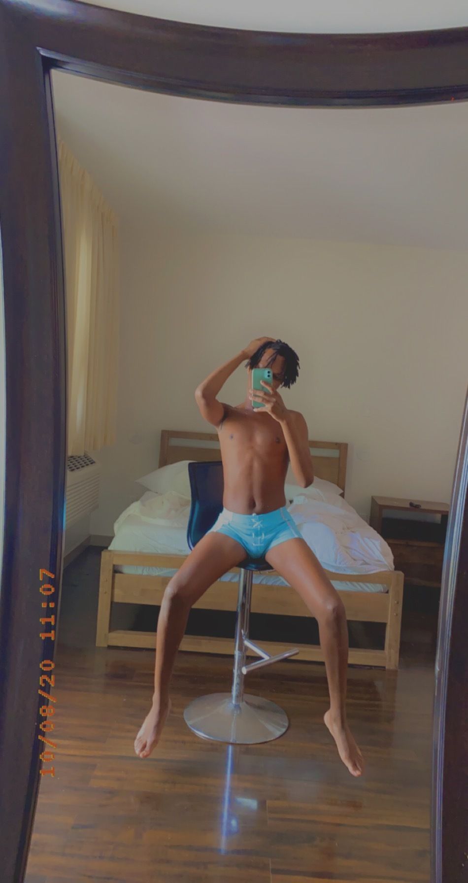 rarelylove1 OnlyFans profile picture