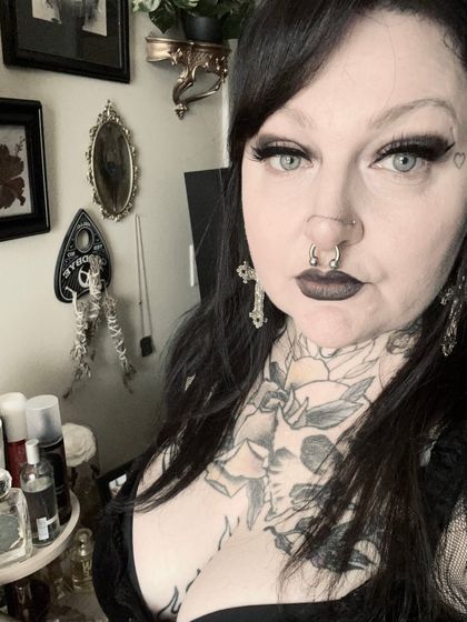 crass.tina OnlyFans picture