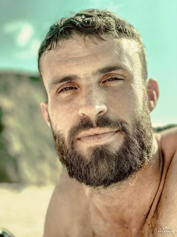 hugeajax OnlyFans - Free Trial - Photos - Socials | FansMetrics.com