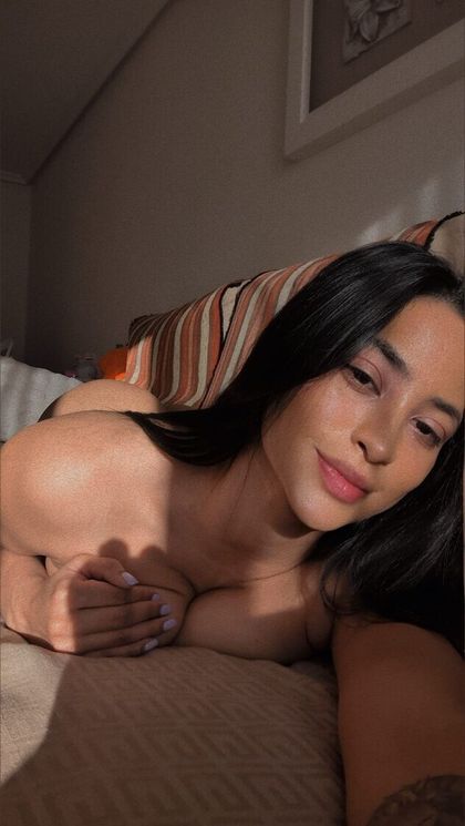 bellaapont OnlyFans picture