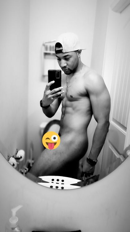 leonz3 OnlyFans picture