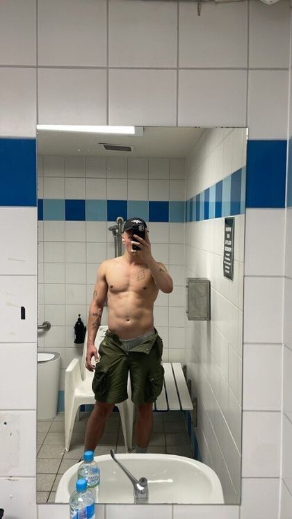 lachyburkexxx OnlyFans picture