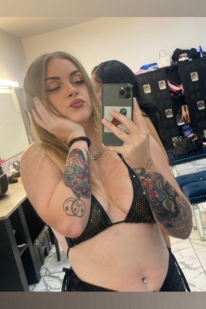 asabovesobeloww OnlyFans picture