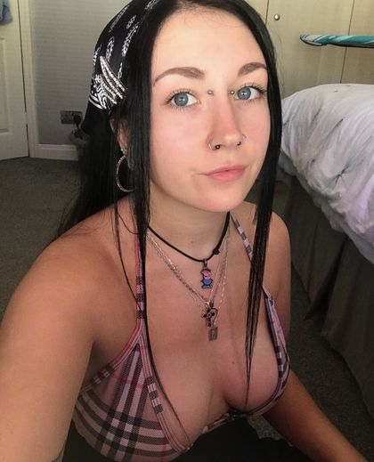 babydevil OnlyFans picture