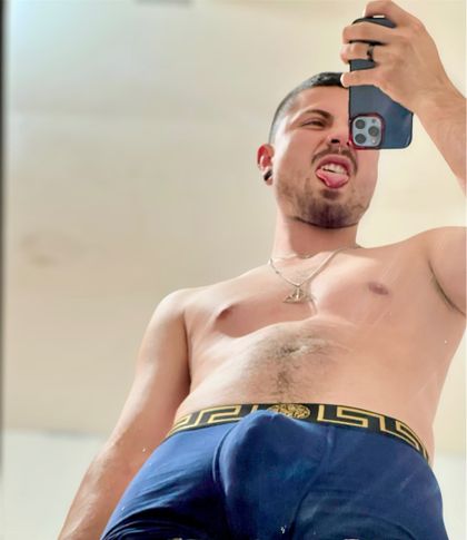 robinron OnlyFans picture