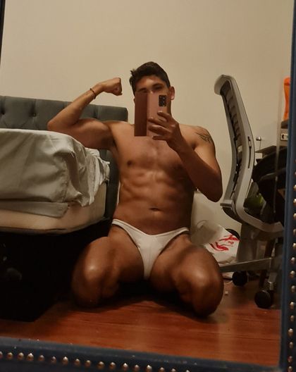 luisguzvillar OnlyFans picture