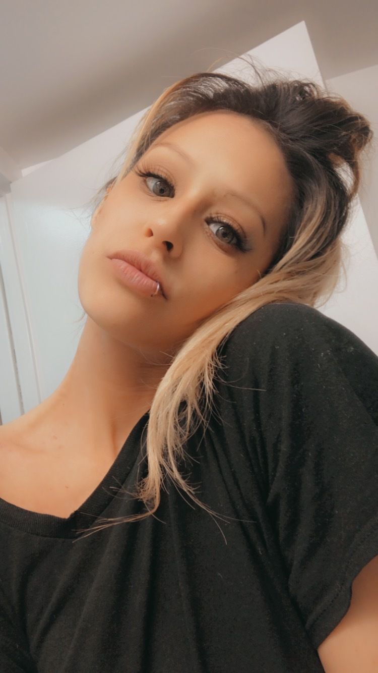 kiraklein OnlyFans profile picture