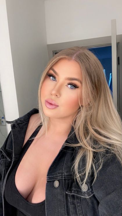 rosalyxr OnlyFans picture