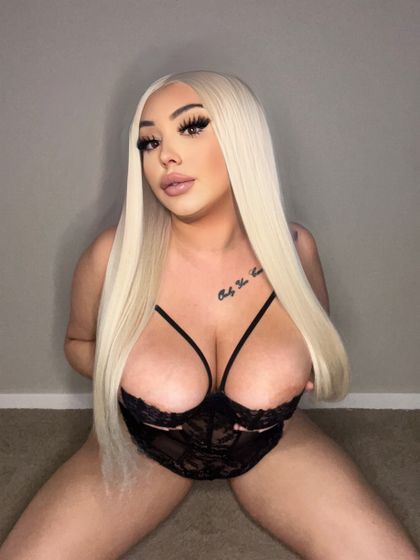 kaylaalyssa1 OnlyFans picture
