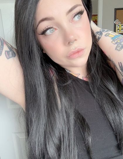 justbooored OnlyFans picture