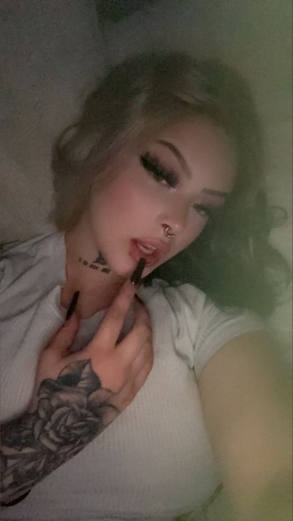 hennylovebaby OnlyFans picture