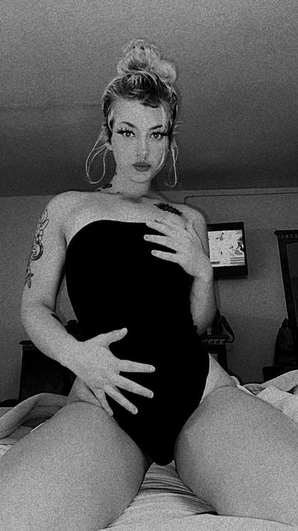 brenna.powell OnlyFans picture