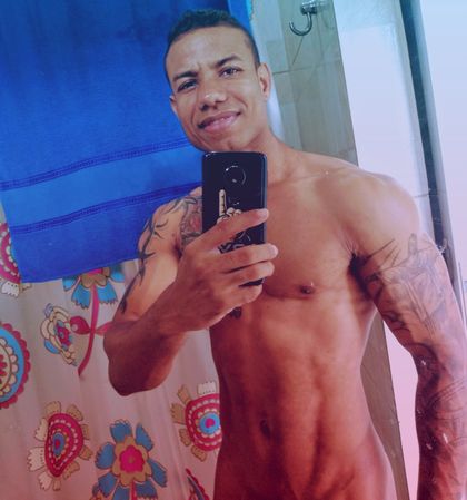 menezes22 OnlyFans picture