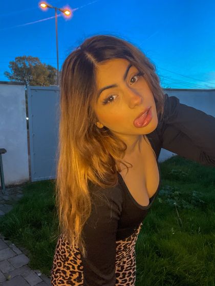 callme.chloe OnlyFans picture