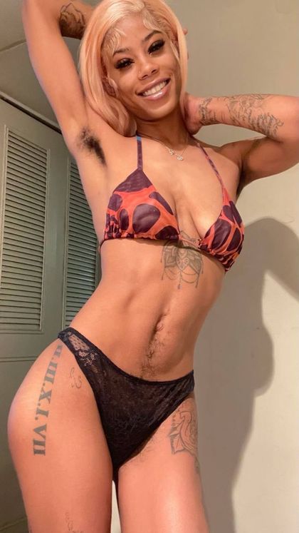 mickeymooh OnlyFans picture