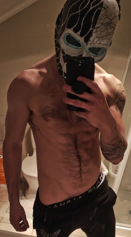 youthful_wolf OnlyFans picture