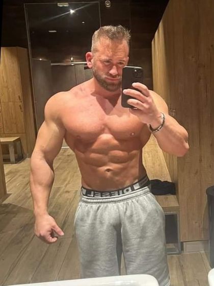 eros_30 OnlyFans picture