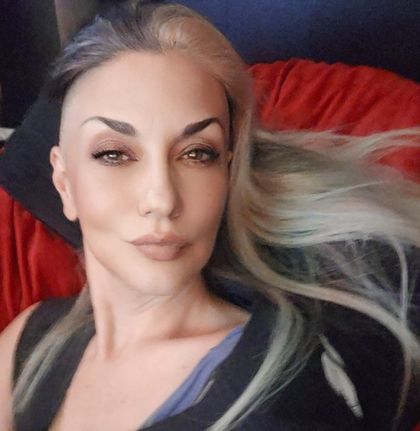 metalsanaz OnlyFans picture