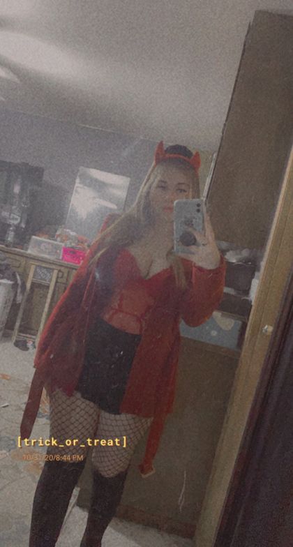 frostmycakes19 OnlyFans picture