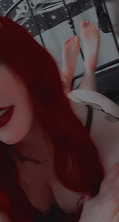 v3lara OnlyFans picture