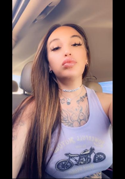 Best Hot Strawberrymilk_98 OnlyFans Accounts | FansMetrics.com