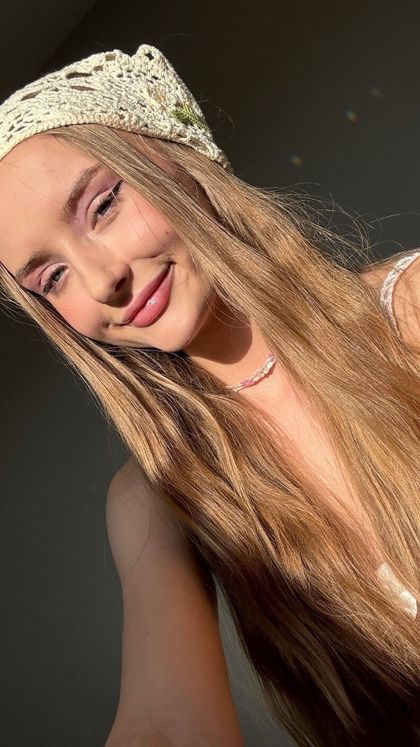 mila.shine OnlyFans picture