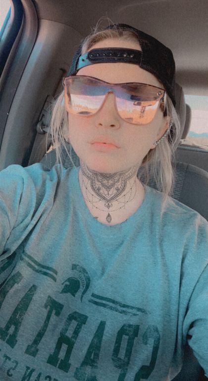 alikka12 OnlyFans picture