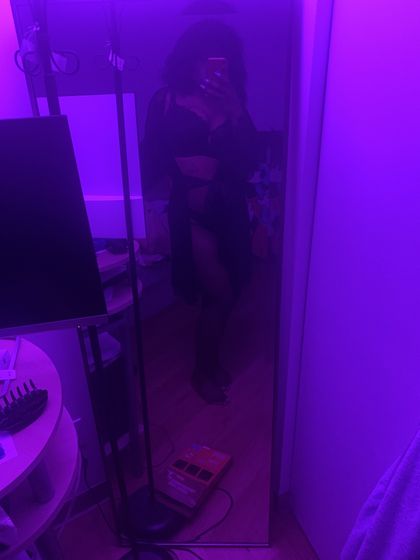 ebony_bee OnlyFans picture