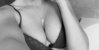 Mikki_Mikaela