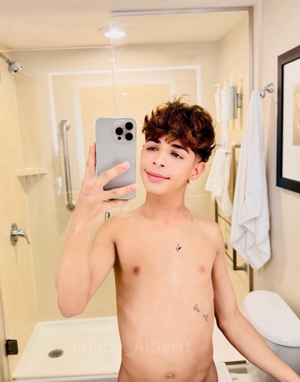 twinkalbert OnlyFans picture