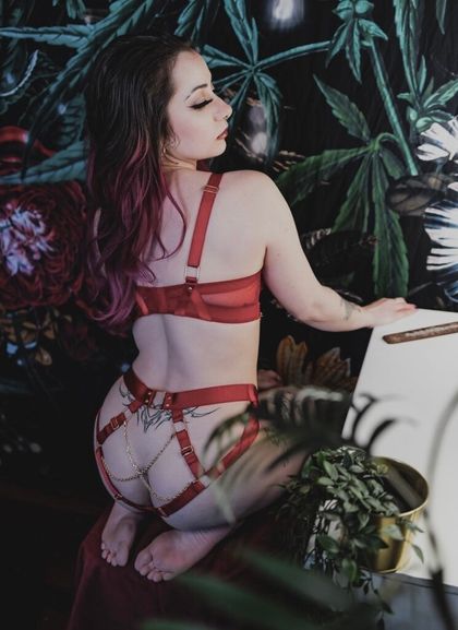 yrfavbrat OnlyFans picture