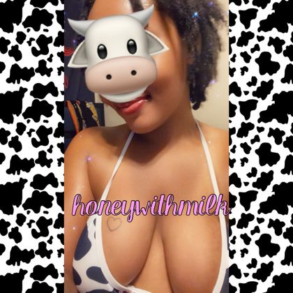 honeywithmilk OnlyFans picture
