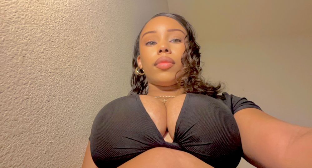 adorerajj OnlyFans profile picture