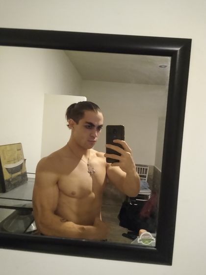 u118572867 OnlyFans picture