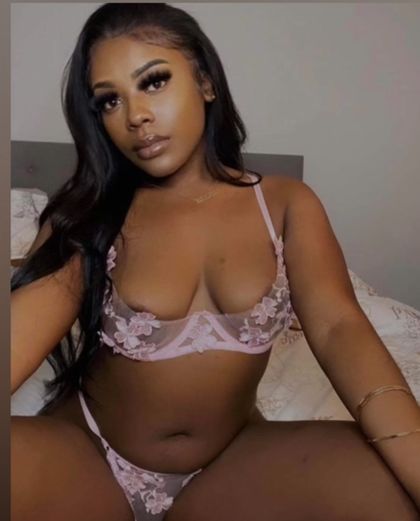 goldxiee OnlyFans picture