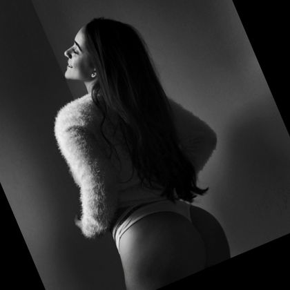 valentinalond OnlyFans picture