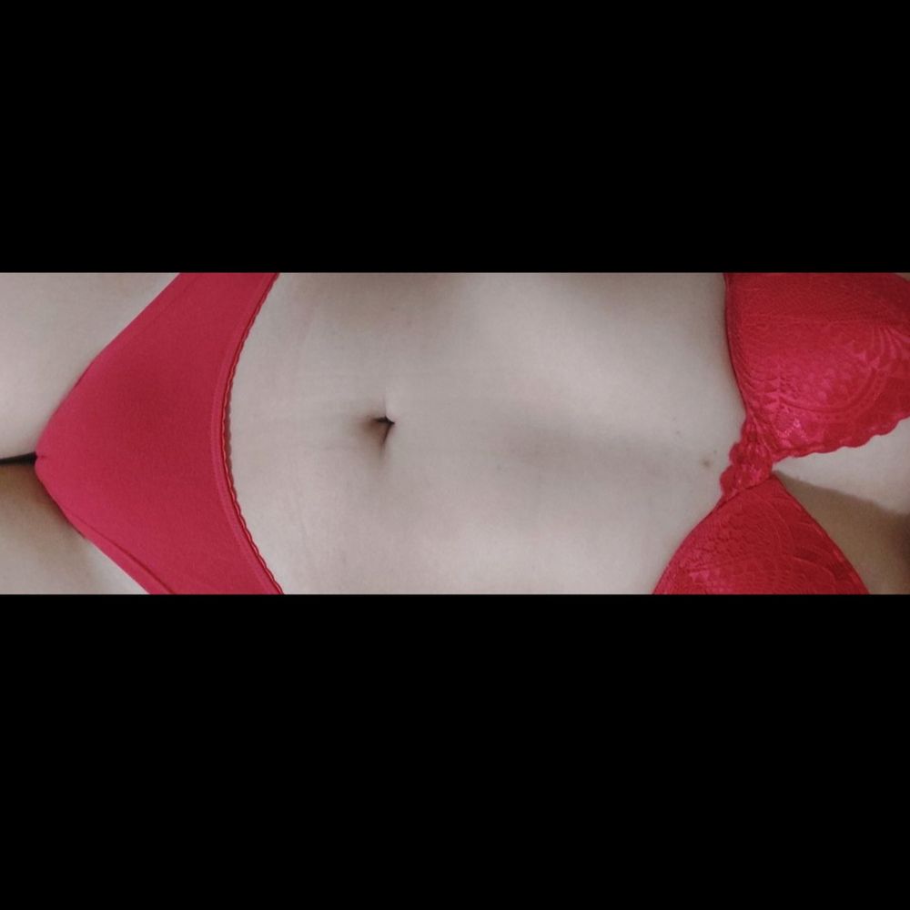 scarlettpe4ach OnlyFans profile picture