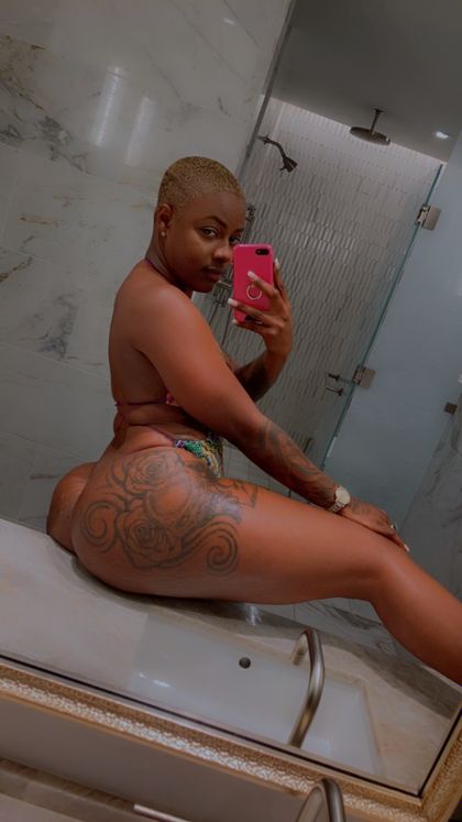 amberlowinskey OnlyFans picture