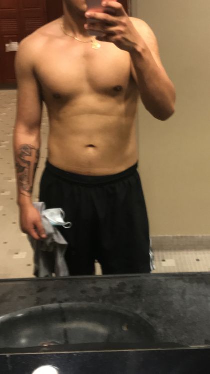 hunglatin OnlyFans picture