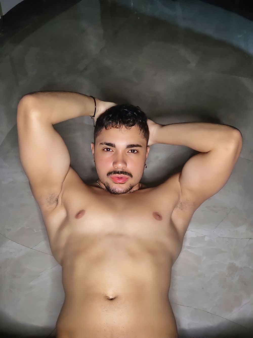 guhenrik29 OnlyFans profile picture
