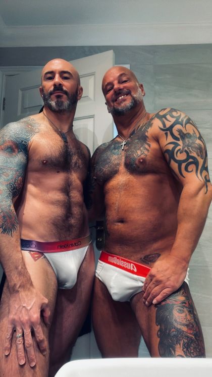 muscledaddies100 OnlyFans picture