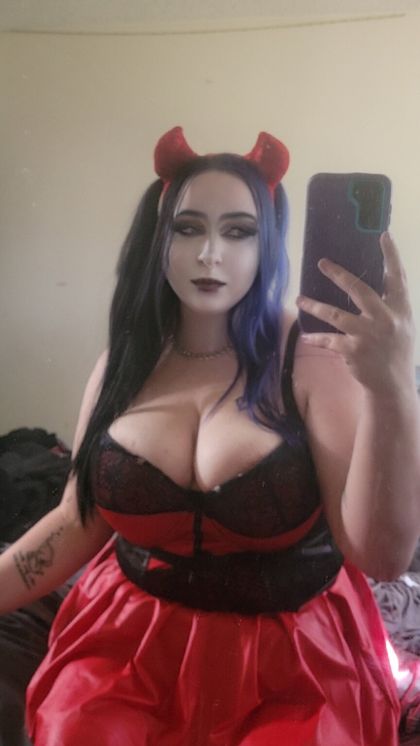 queenofvaping OnlyFans picture