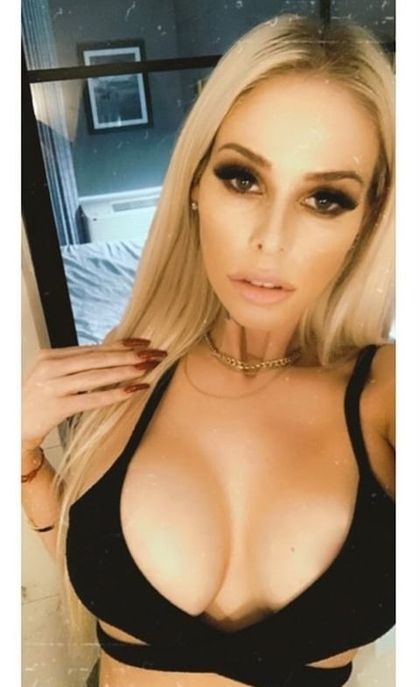 lalabanxx OnlyFans picture