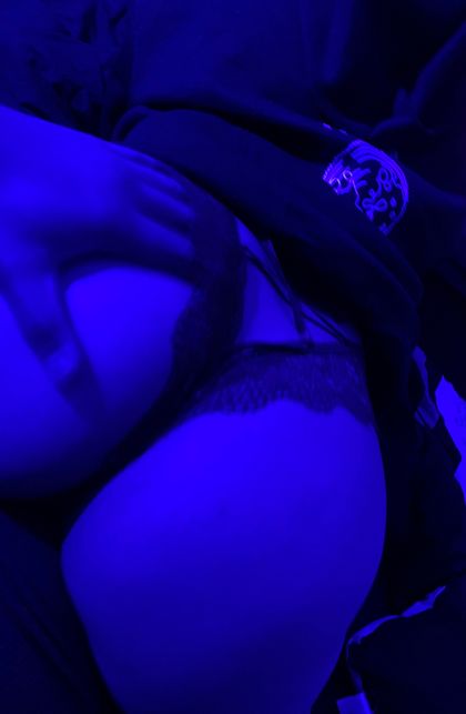 theflow.ae OnlyFans picture