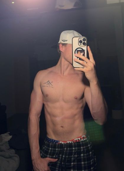 blondesh0t OnlyFans picture