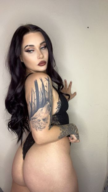Phoenixxx Rose