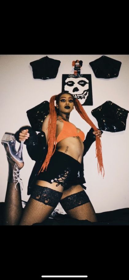 neveeexxx OnlyFans picture